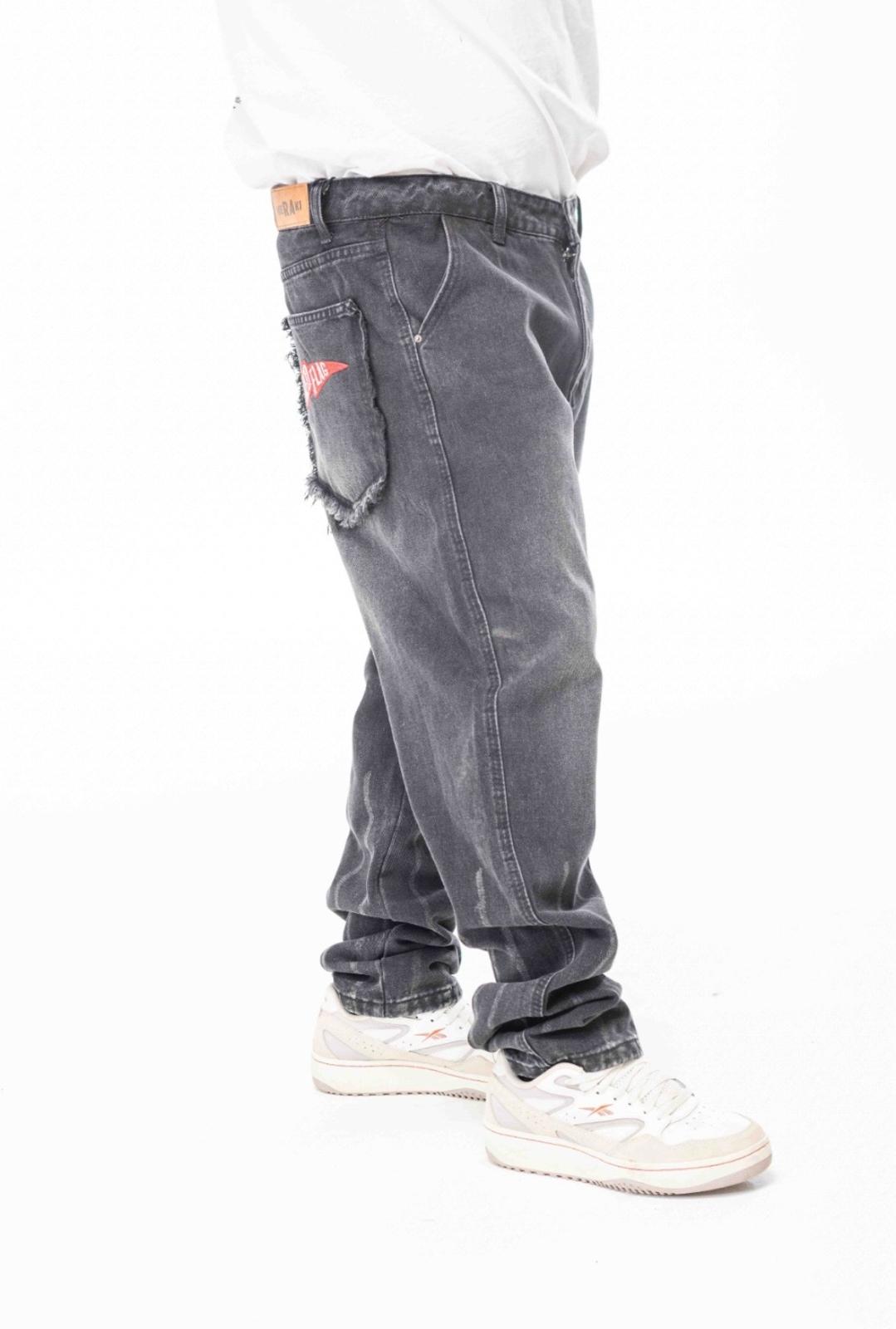 Jean RED FLAG